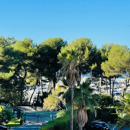 Tres Bel Vue Mer-piscine-port Santa Lucia Saint-Raphael (Var)